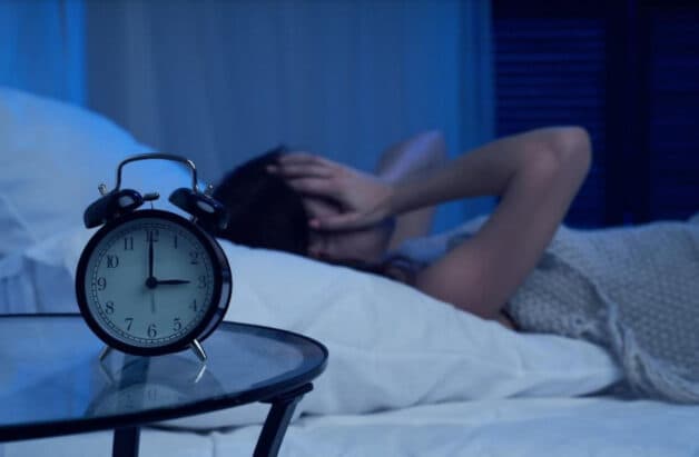 Mất ngủ dù ngắn hạn hay dài hạn đều gây ra những tác hại với sức khỏe