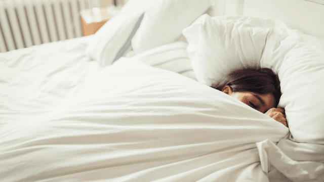 Cảnh báo tình trạng mất ngủ tăng nguy cơ đột quỵ