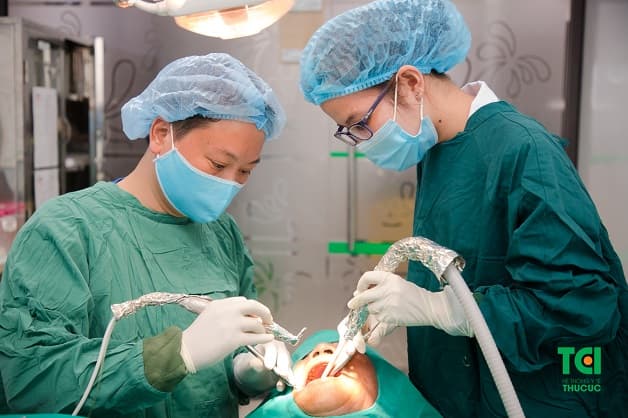 1 cái răng sứ bao nhiêu tiền tại nha khoa