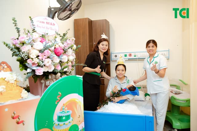 Ảnh Sự kiện Sinh nhật khoa Sản TCI