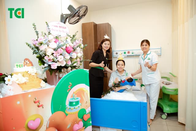 Ảnh Sự kiện Sinh nhật khoa Sản TCI