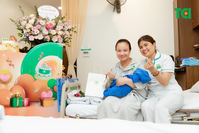 Ảnh Sự kiện Sinh nhật khoa Sản TCI