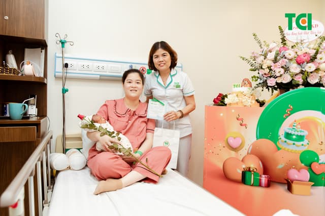 Ảnh Sự kiện Sinh nhật khoa Sản TCI