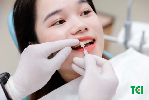 Bạn hoàn toàn có thể yên tâm bọc răng sứ chỉ 1 chiếc