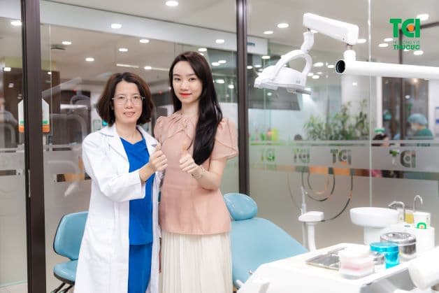 Chọn nha khoa chất lượng cũng là yếu tố giúp răng sứ của bạn bền hơn