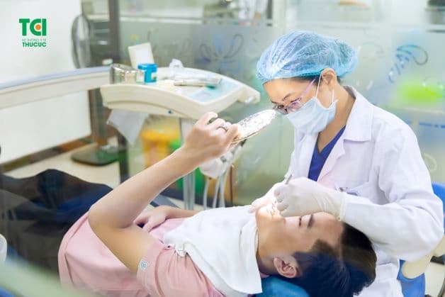 bọc răng sứ hai hàm giá bao nhiêu