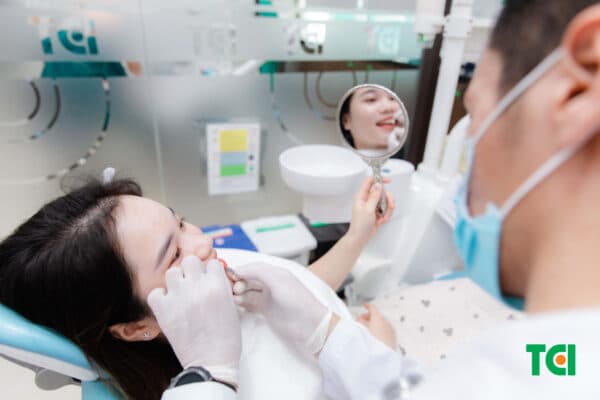 Khám răng định kỳ tại bệnh viện chuyên khoa 