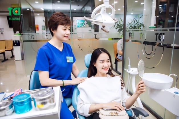 tẩy trắng răng tại nhà