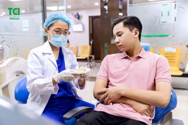 Chọn những cơ sở Răng hàm mặt lớn, uy tín để tránh nguy cơ rủi ro