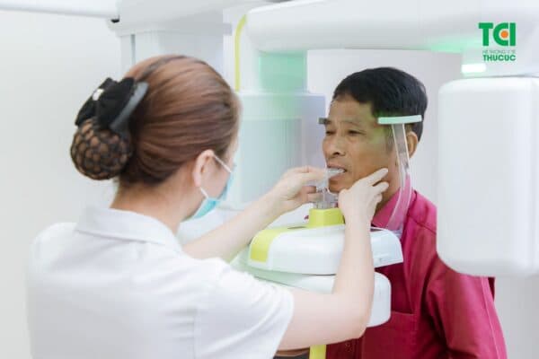 Một số lưu ý quan trọng khi bọc 1 răng sứ