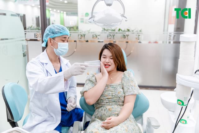 Những điều cần biết về chi phí nhổ răng số 8