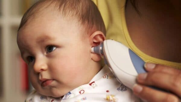 Bệnh tay chân miệng ở trẻ tăng cao và lây nhanh trên cả nước-2