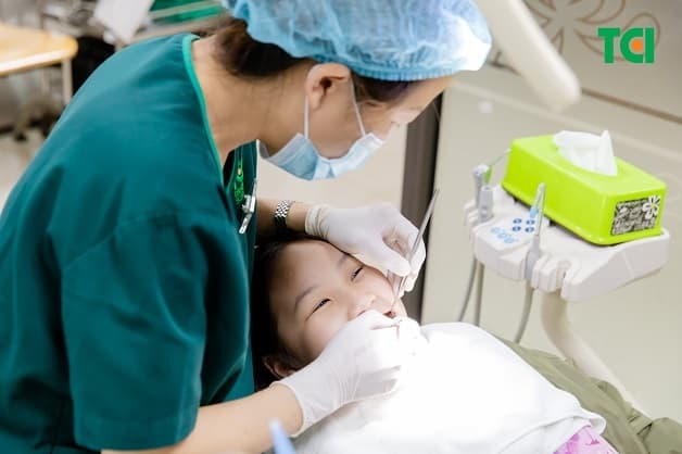 dịch vụ lấy cao răng tại nha khoa