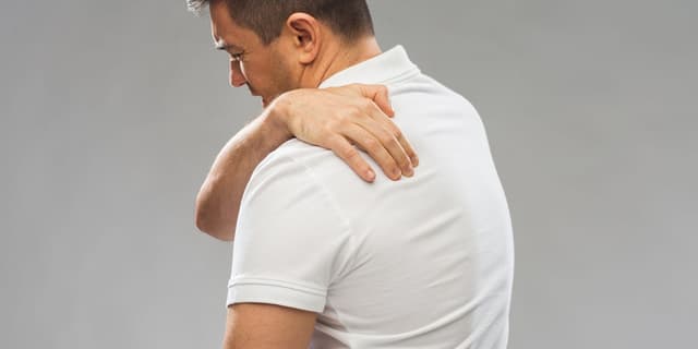 Những điều cần biết về gai xương khớp vai