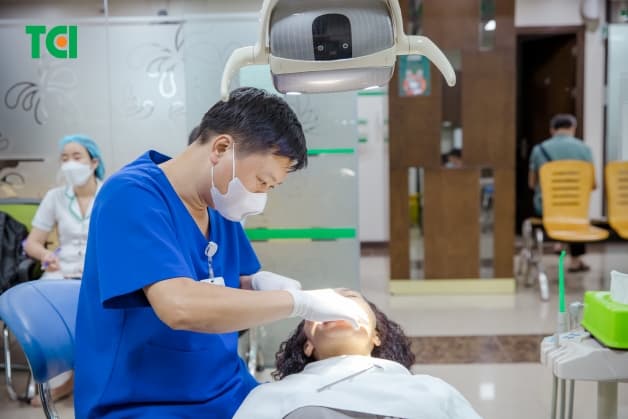 Hàm nắn chỉnh tháo lắp