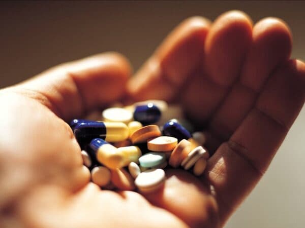 Sử dụng các loại thuốc kháng sinh