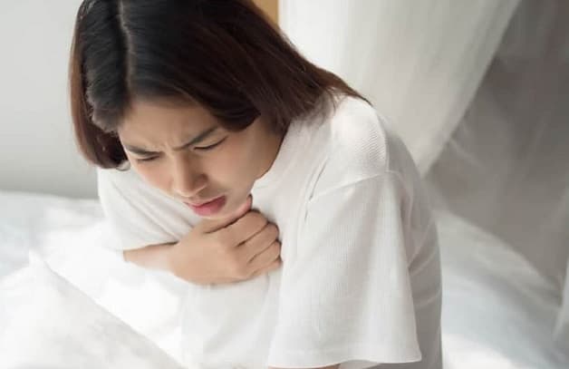 Triệu chứng khó thở ở người bị viêm phế quản