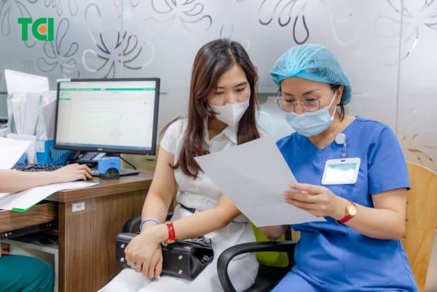 lấy cao răng có đắt không