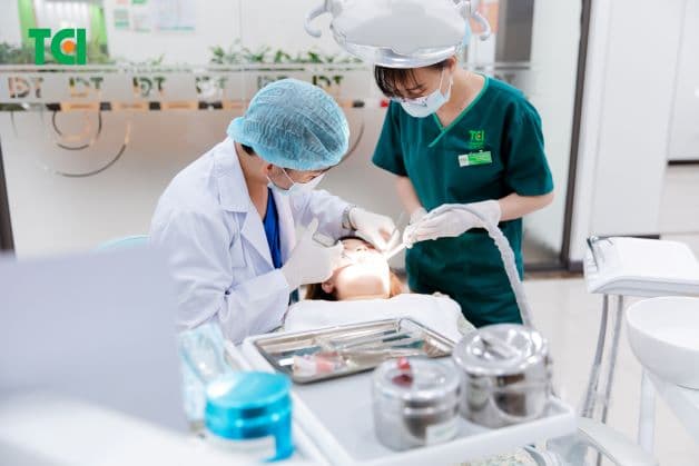 miệng hôi ăn gì là tốt