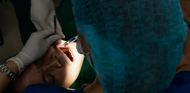 Nhổ răng số 8 giá bao nhiêu &#8211; Tìm hiểu ngay