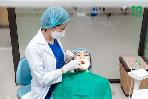 Đến nha khoa để được tư vấn về cách điều trị răng sâu hợp lý nhất