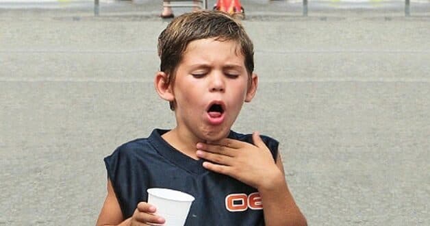 dấu hiệu cần sơ cứu hóc dị vật