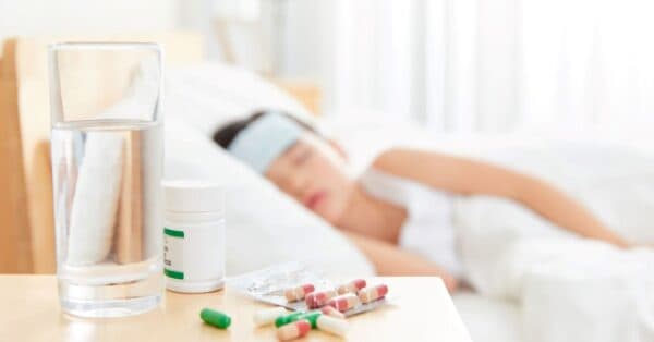 Dùng thuốc trị cảm lạnh cho trẻ đừng bỏ qua những lưu ý này-1