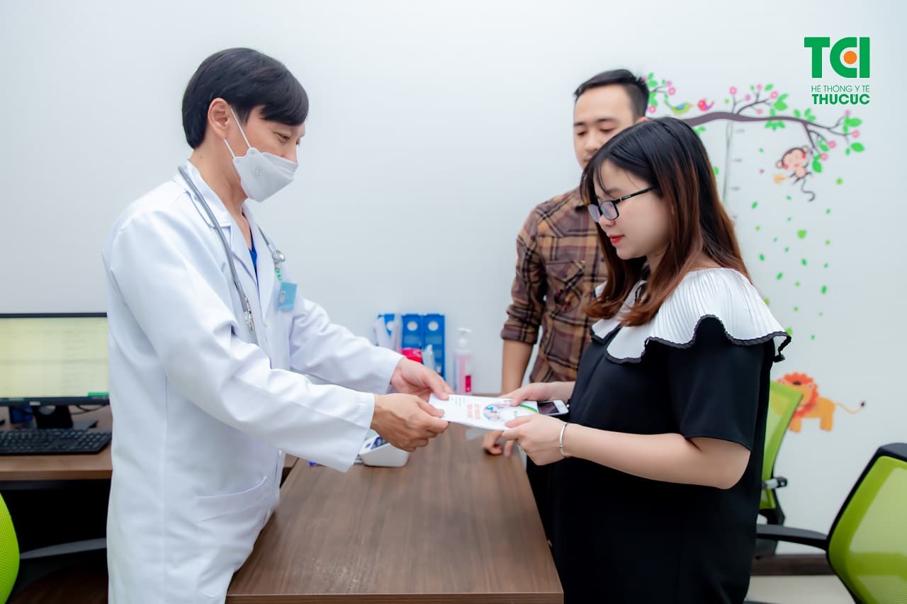 Phòng tiêm chủng Thu Cúc TCI với các bác sĩ giàu chuyên môn trong lĩnh vực vắc xin và dịch tễ