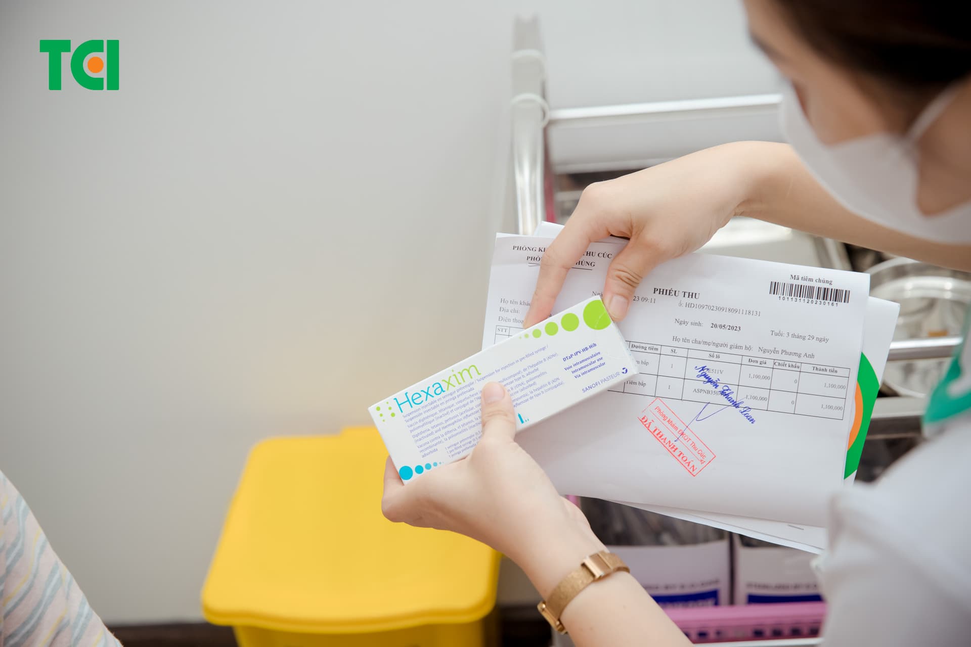 Phòng tiêm chủng Thu Cúc TCI sử dụng vắc xin Hexaxim chính hãng