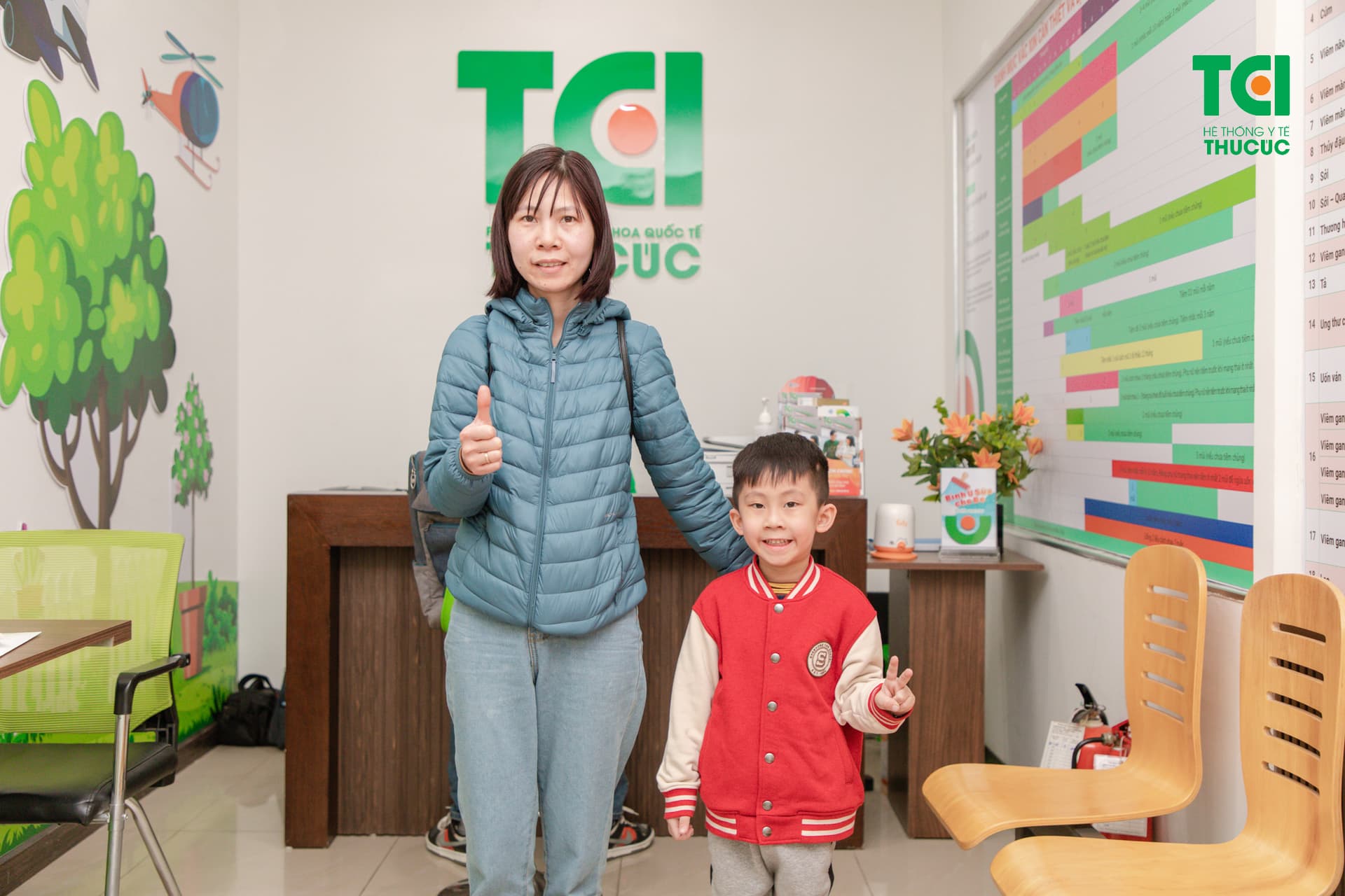 Sau tiêm trẻ có thể bị sốt nhẹ hoặc đau chỗ tiêm nhưng bạn không nên quá lo lắng