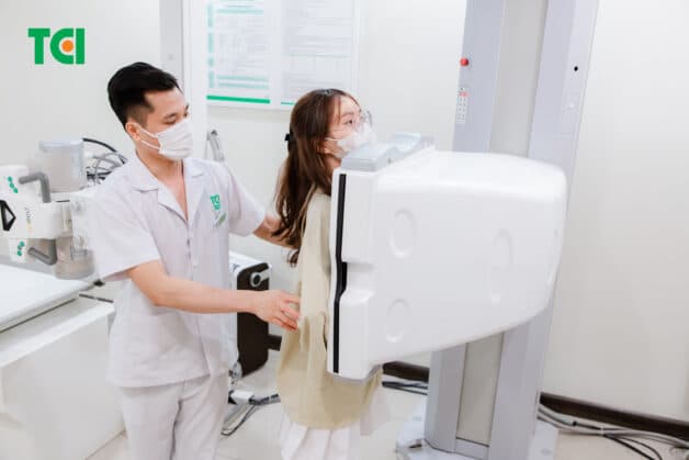 Viêm phế quản dạng hen cần được bác sĩ chuyên khoa chẩn đoán