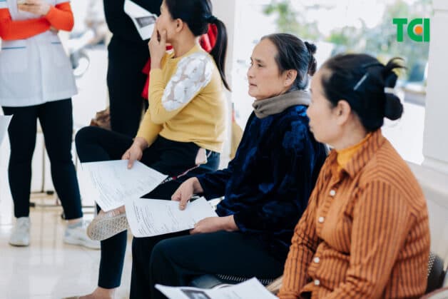 Bà Ngọc cũng như nhiều phụ nữ khác lần đầu tiên được tham gia tầm soát ung thư