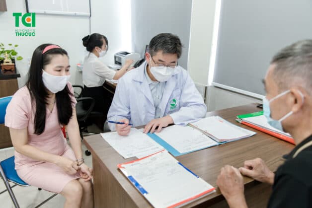 Giai đoạn và điều trị ung thư đại tràng