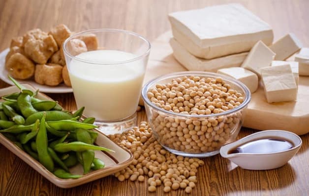 Đậu nành là thực phẩm cần hạn chế sử dụng đối với bệnh nhân tuyến giáp.