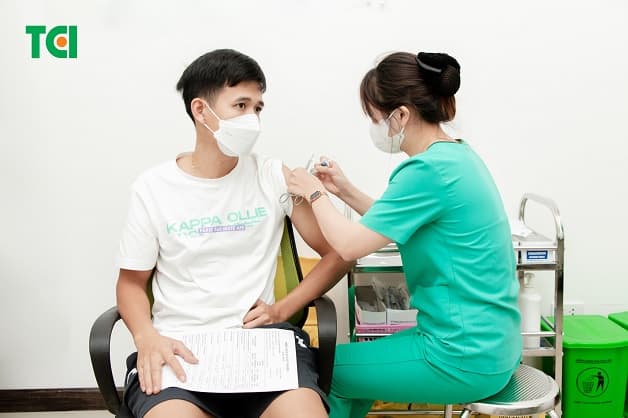 Tiêm vắc xin viêm gan B là biện pháp hiệu quả để ngăn ngừa nguy cơ nhiễm virus viêm gan B