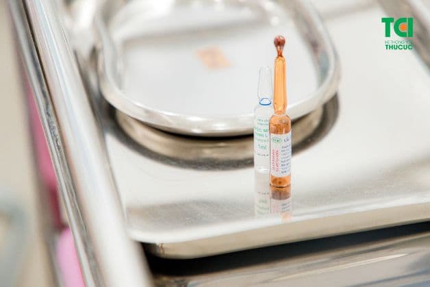 Đây là những câu hỏi thường gặp mà bố mẹ quan tâm khi tiêm phòng cho bé sơ sinh