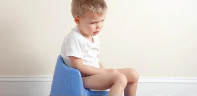 Trẻ bị tiêu chảy thường đi ngoài nhiều hơn 3 lần/ngày