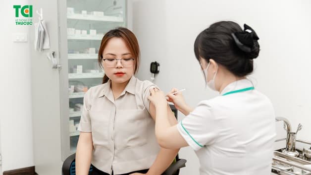 Tiêm vắc xin giúp con người phòng tránh các bệnh nguy hiểm một cách hiệu quả 