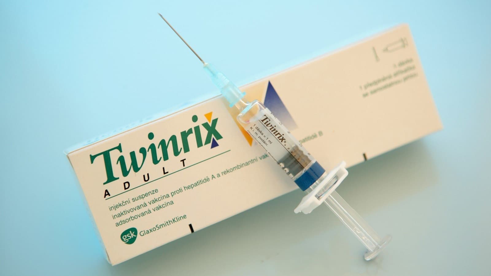 Vắc xin Twinrix bảo vệ con người khỏi hai căn bệnh viêm gan A và B