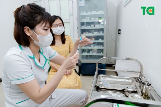 Quy trình tiêm chủng nhanh chóng, tiết kiệm thời gian.