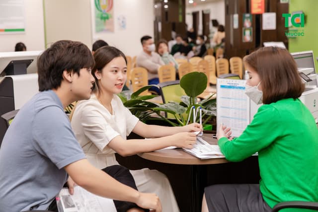 Ảnh Tiktoker triệu follower Đào Nguyễn Ánh trải nghiệm cùng vợ bầu tại TCI