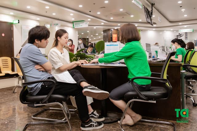 Ảnh Tiktoker triệu follower Đào Nguyễn Ánh trải nghiệm cùng vợ bầu tại TCI