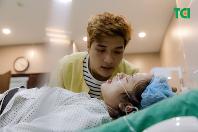 Ảnh Tiktoker triệu follower Đào Nguyễn Ánh trải nghiệm cùng vợ bầu tại TCI