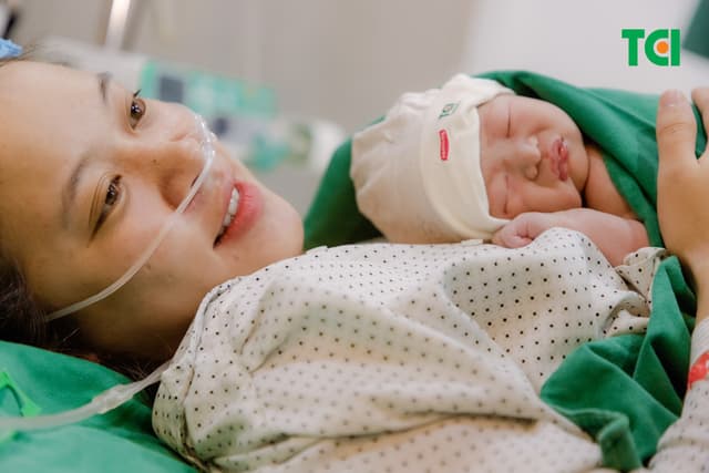 Ảnh Tiktoker triệu follower Đào Nguyễn Ánh trải nghiệm cùng vợ bầu tại TCI