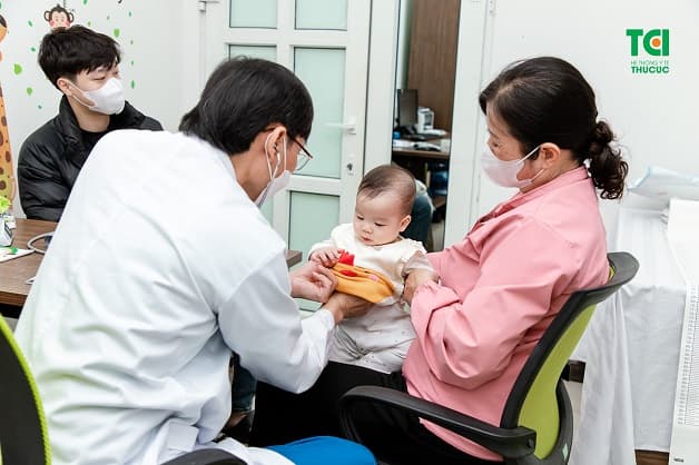 Cúm A là chủng virus gây bệnh cúm mùa phổ biến, cùng với các chủng khác như virus cúm B, virus cúm C