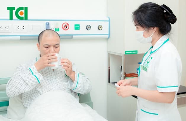 cách điều trị viêm họng tại viện