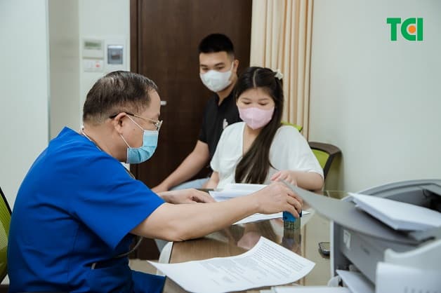 gây tê ngoài màng cứng giảm đau sau sinh