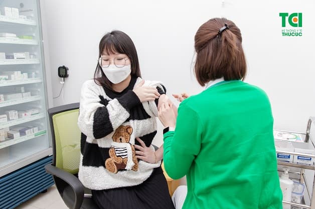 lịch tiêm chủng cho bà bầu