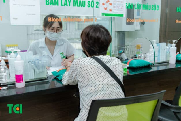 Người bị gan nhiễm mỡ nên thăm khám tại chuyên khoa Gan mật để được tư vấn sử dụng thuốc và cách ăn uống phù hợp