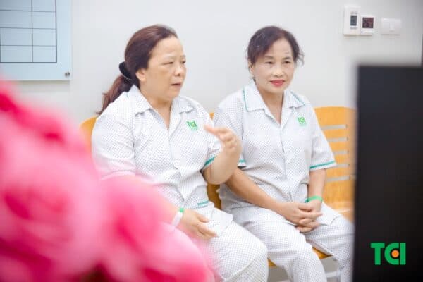 Cách chăm sóc sau mổ cườm khô